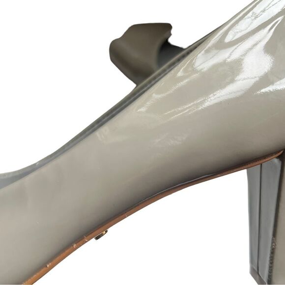 Lauren Ralph Lauren Hala sage green heels. Size 8‎ - Picture 4 of 10